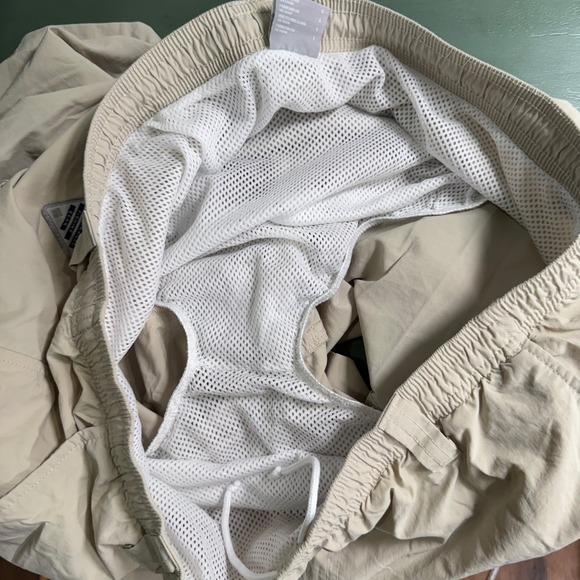Columbia Swim Trunks Mens L Beige Fishing Shorts Elastic Waist Mesh Lined PFG - Picture 4 of 7